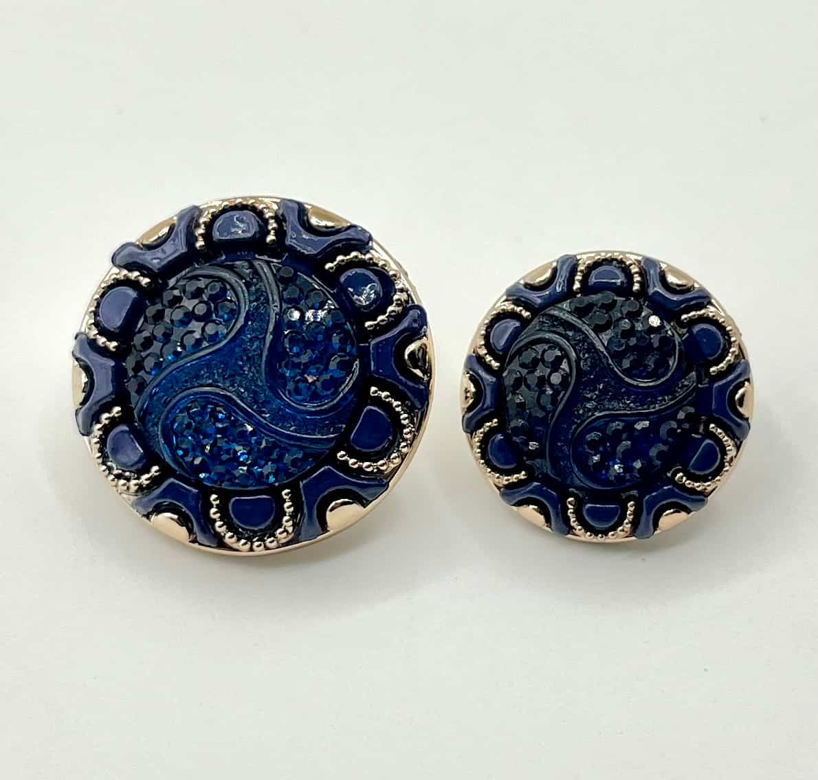 دکمه شکری دو رنگ کد 153